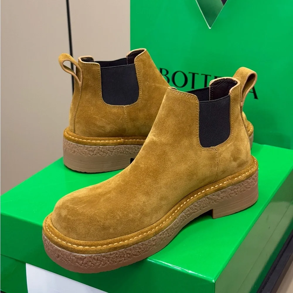 Bottega Veneta Men's Suede Chukka Boots in Mustard